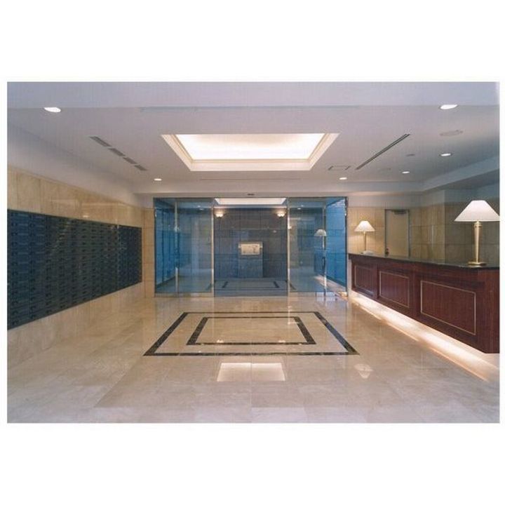 グラン・アベニュー名駅の内装