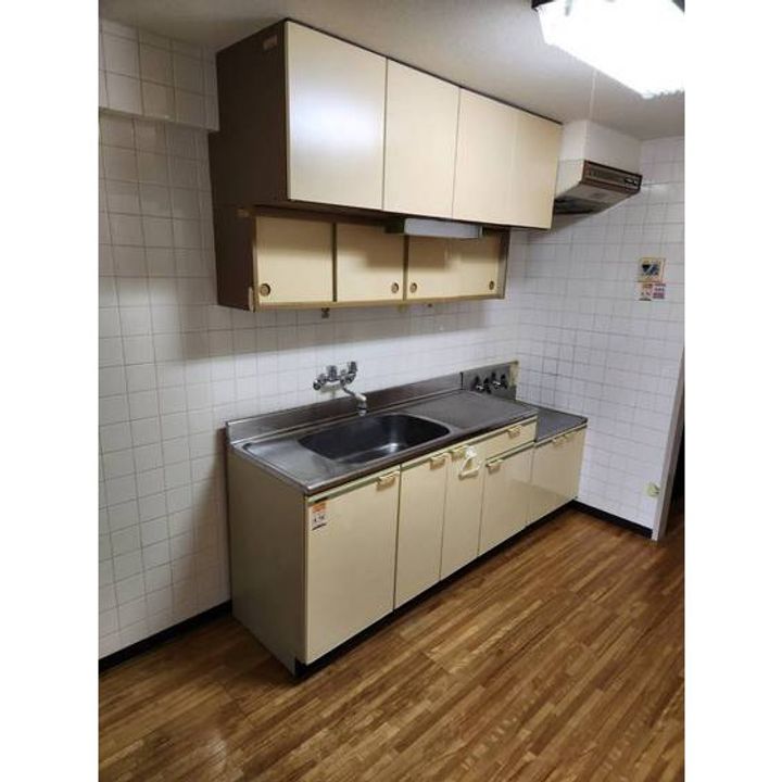 西舘マンションのキッチン