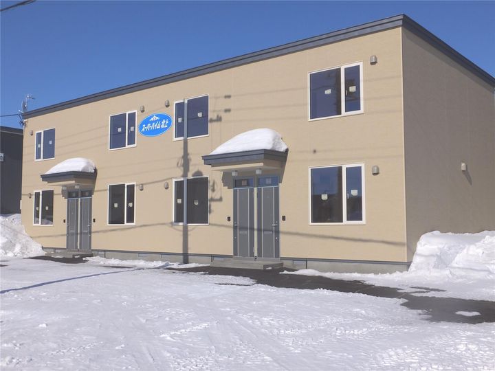 スーパーハイム北上の外観