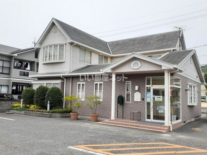 イスタナイマオカBの周辺