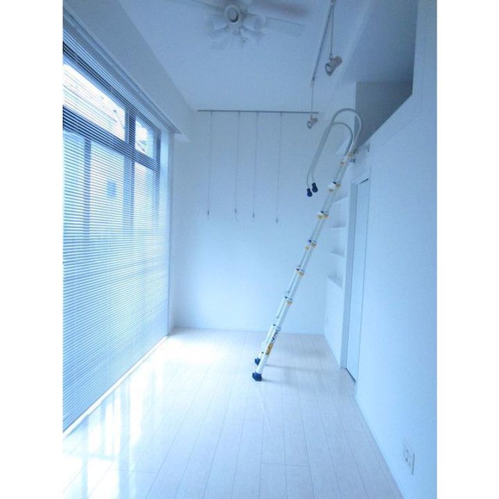 スタイリオ中延IIWESTの居間