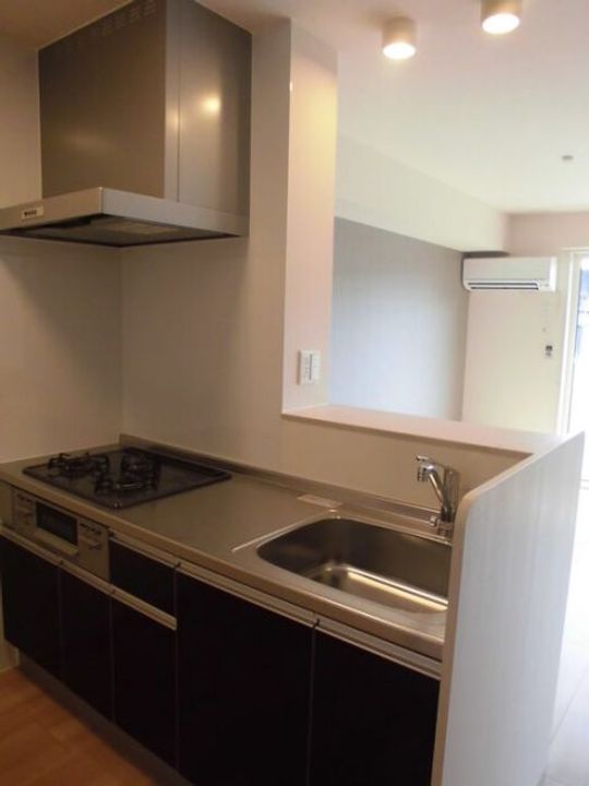 群馬県藤岡市岡之郷(アパート)の賃貸物件のキッチン