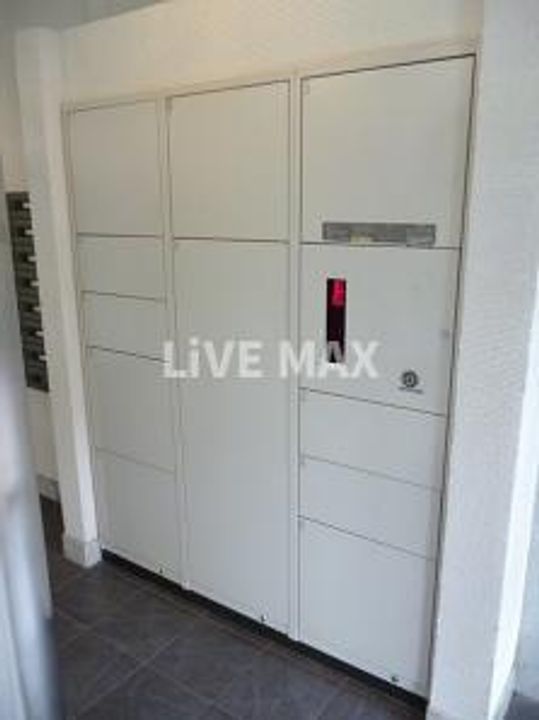 ライオンズシティ白金高輪の地図