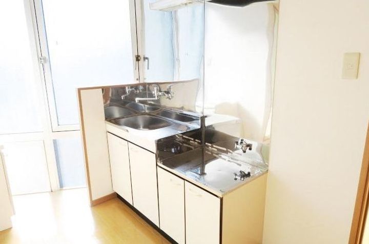 KTビルのキッチン