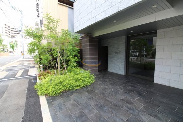 レジュールアッシュ福島フィーノの地図
