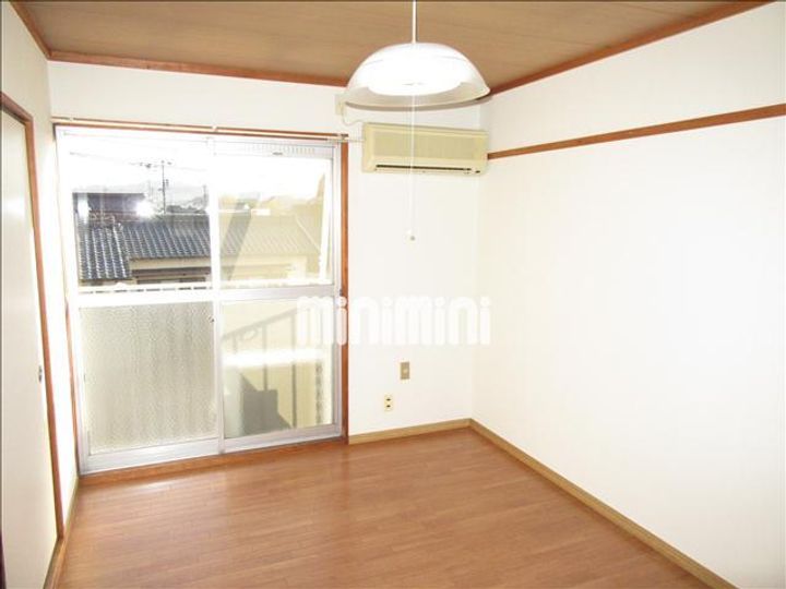 コーポモリの居間