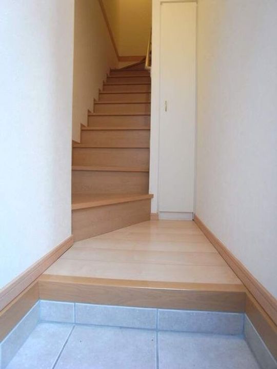 東京都大田区山王2(アパート)の賃貸物件の玄関