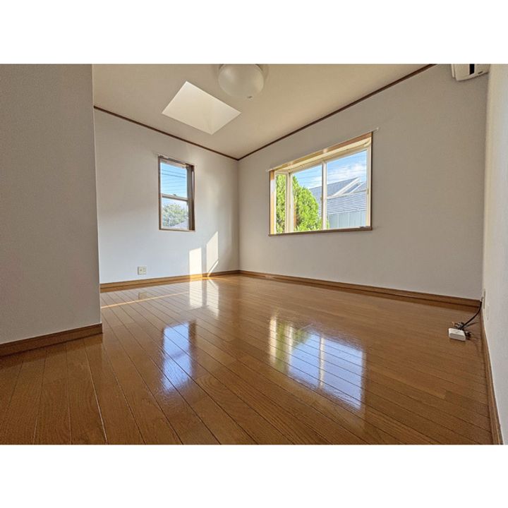 東京都調布市深大寺東町8(一戸建)の賃貸物件の内装