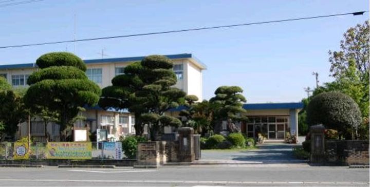 ラフォーレ西寺の周辺