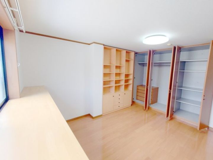 ホワイトリリーの内装