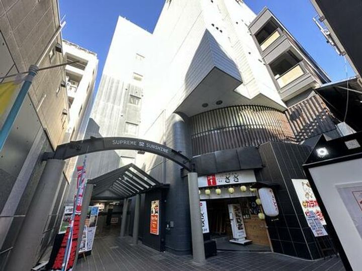 シュプリームサンシャインの外観