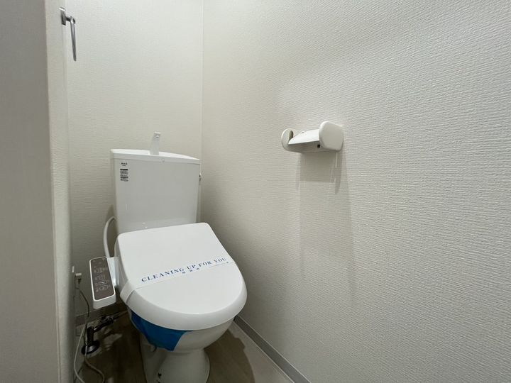 AXA五日市駅前の内装