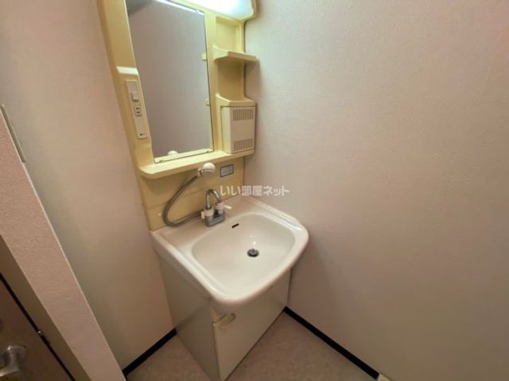 和歌山県和歌山市狐島(マンション)の賃貸物件の内装