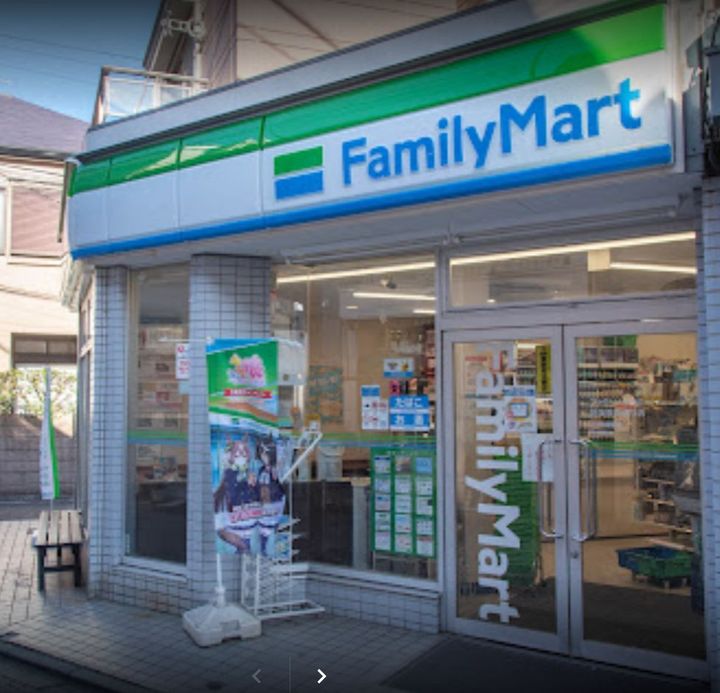 コーラルパレスの周辺