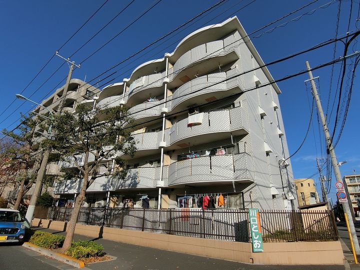 コーポ近江屋6の外観