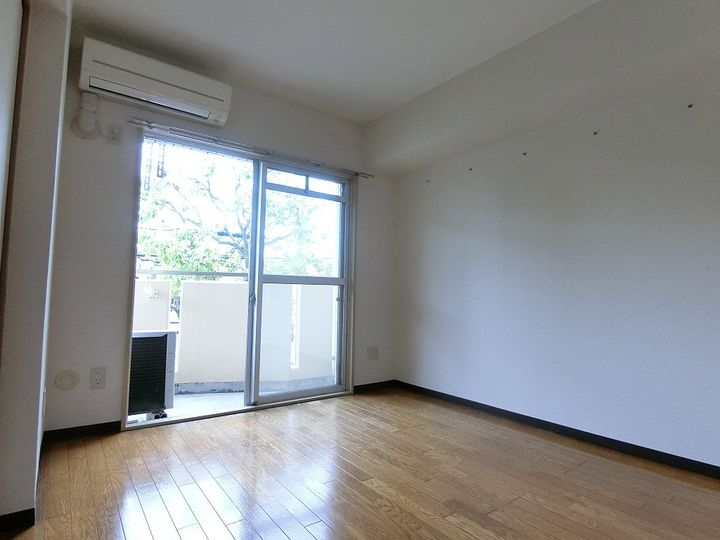 コーポ近江屋6の居間