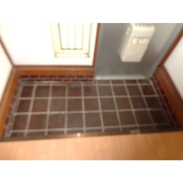 コーポユカの玄関