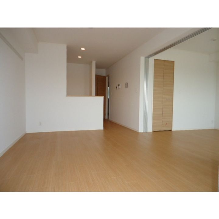 ヴァンベールIIの居間