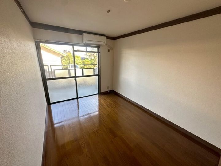 コーポ寿の居間