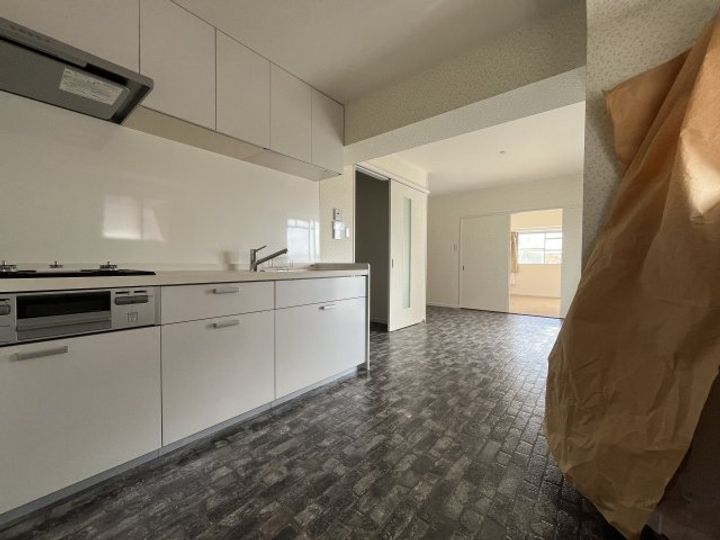 グランシャリオ89 B棟の居間