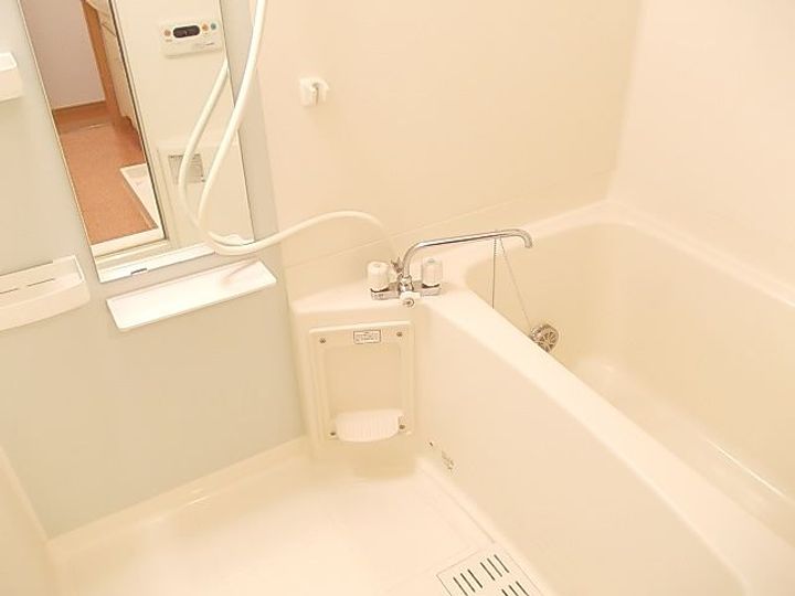 ローレルのその他画像