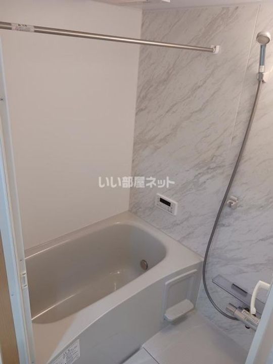 栃木県宇都宮市大通り3(マンション)の賃貸物件の風呂