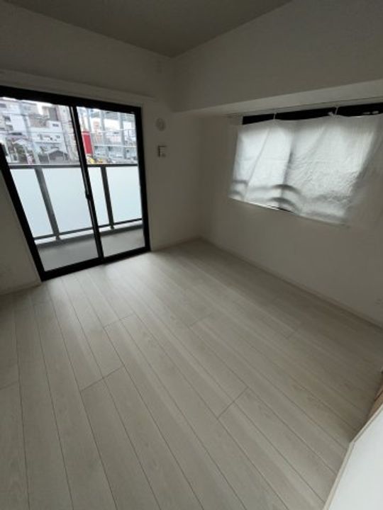 AZUR日吉の居間