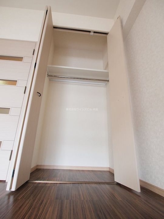 ウイングス片野IIの内装