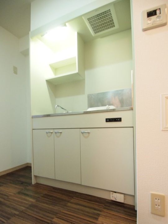 ウイングス片野IIのキッチン