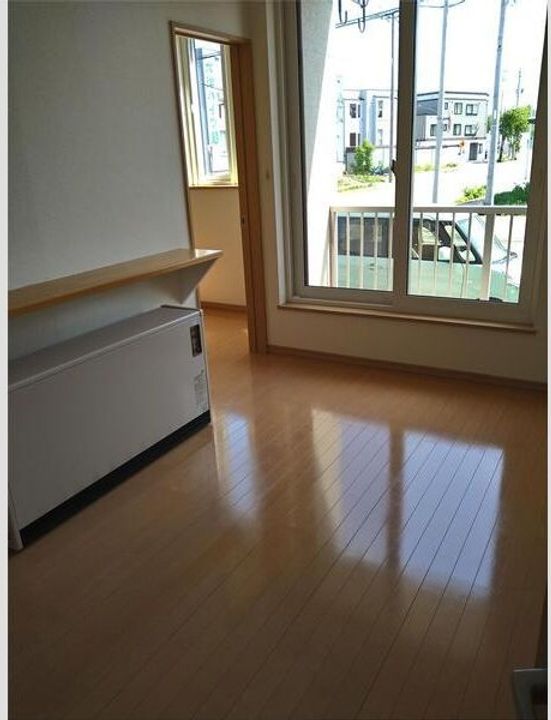 北海道石狩郡当別町白樺町(アパート)の賃貸物件の居間