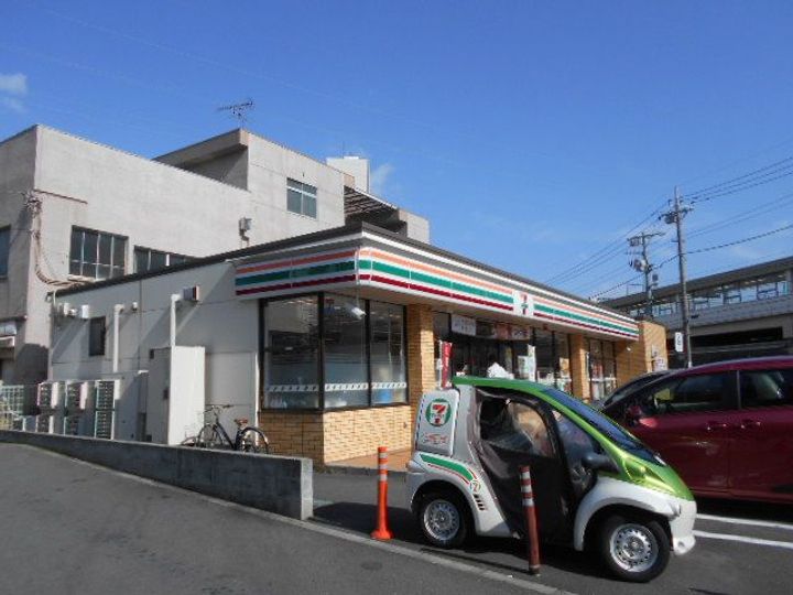 サンライズTの周辺