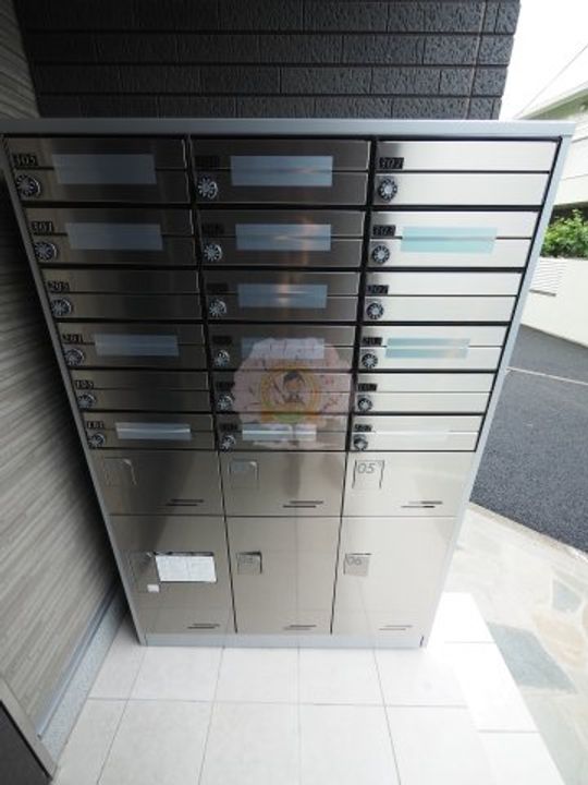 神奈川県横浜市磯子区下町(アパート)の賃貸物件の地図