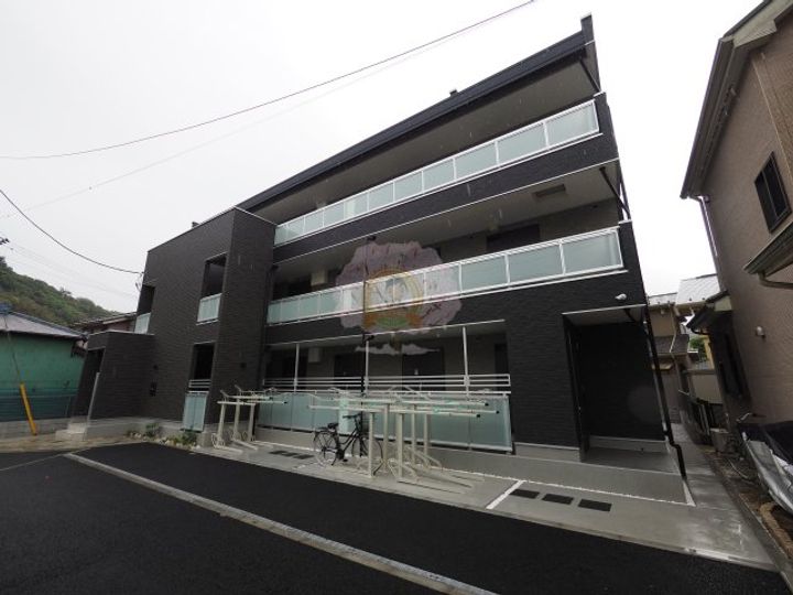 神奈川県横浜市磯子区下町(アパート)の賃貸物件の外観