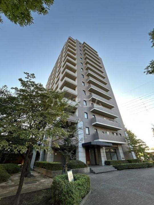 志木ニュータウンガーデンプラザ壱番館の外観