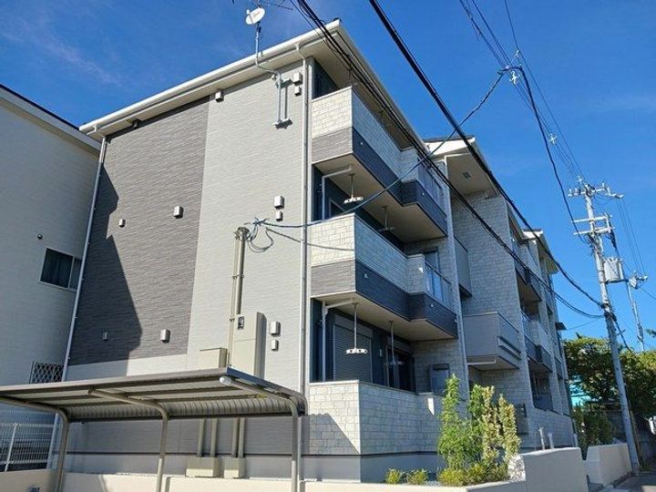 大阪府吹田市上山手町(アパート)の賃貸物件の外観