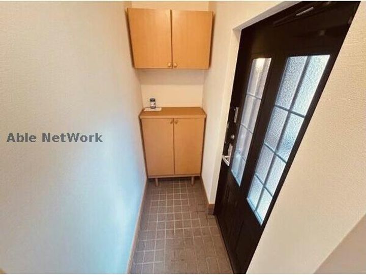 Familie後シロIIの玄関