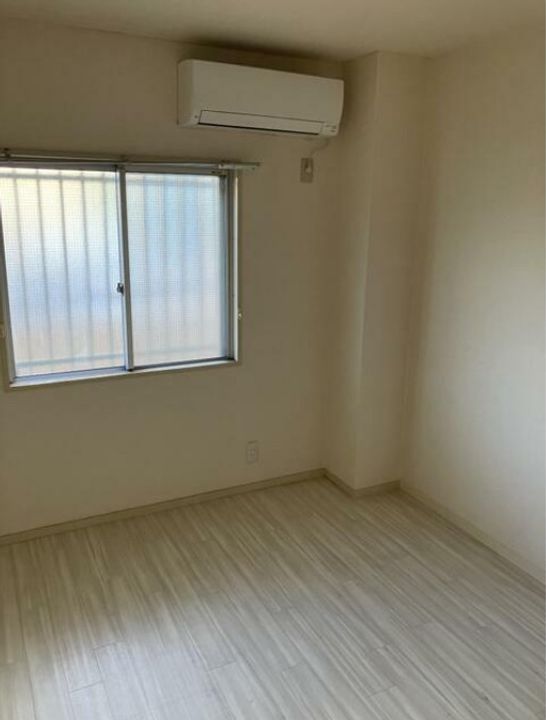 新田山ハイツの内装