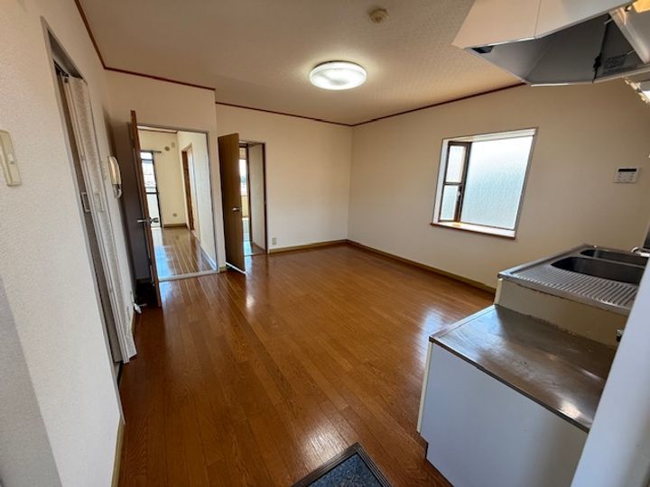 アヴェニュー成城1号館の居間