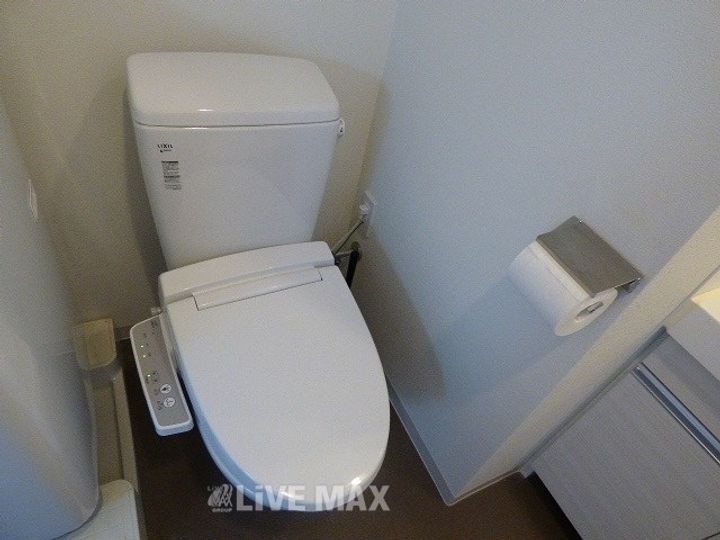 ALTERNA銀座の内装