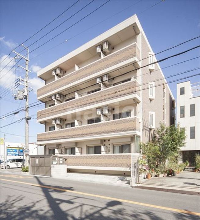 クレシアトモエの外観