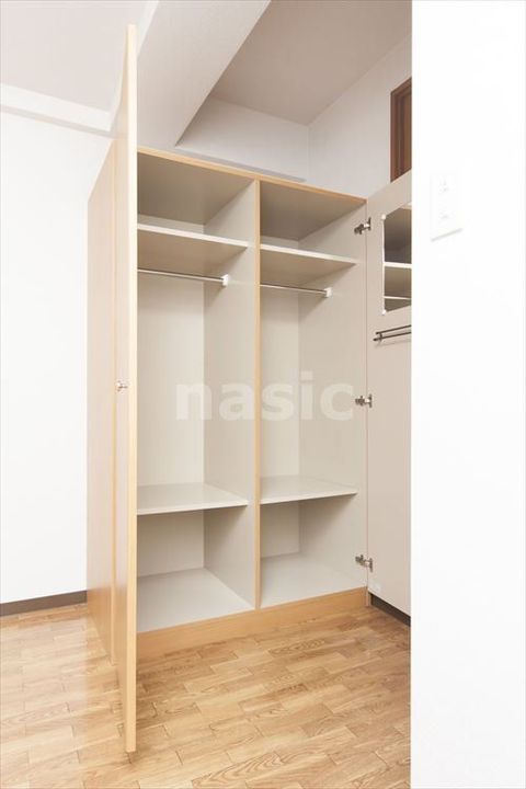 クレシアトモエの内装