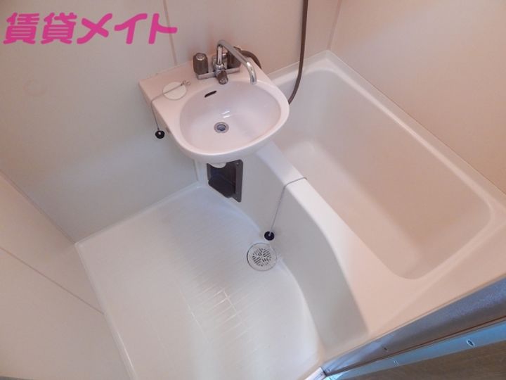 ジアルフィーの風呂