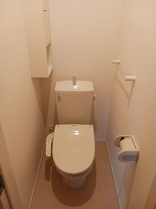 アグレアブル Bの内装