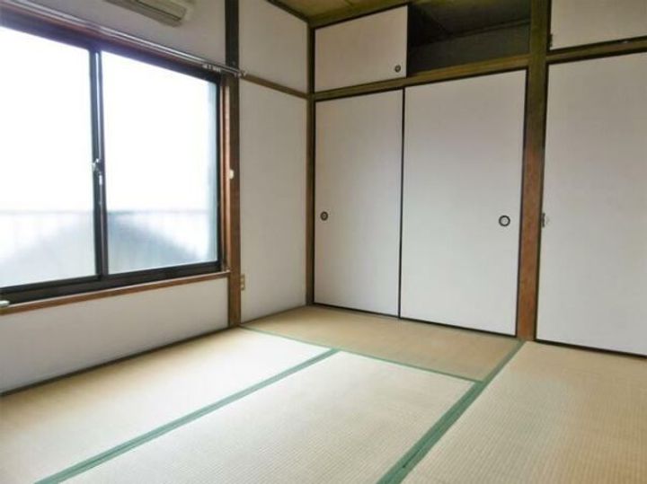 コーポ長明の居間