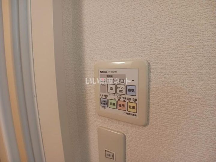 レラ美原の内装