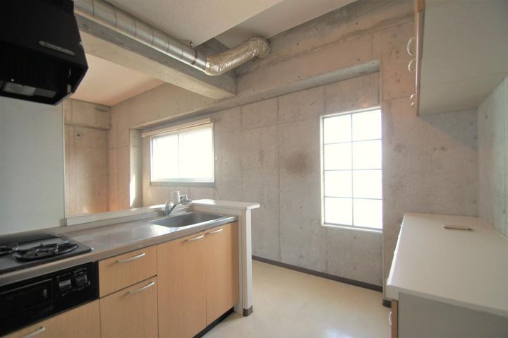 宮城県仙台市宮城野区幸町3(マンション)の賃貸物件のキッチン