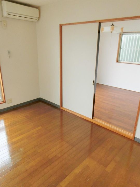 わかばコーポの居間