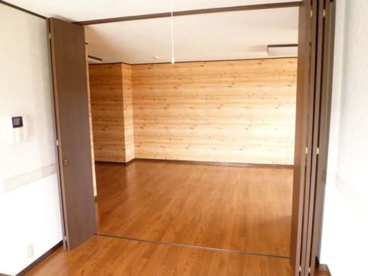 大和ビルの内装