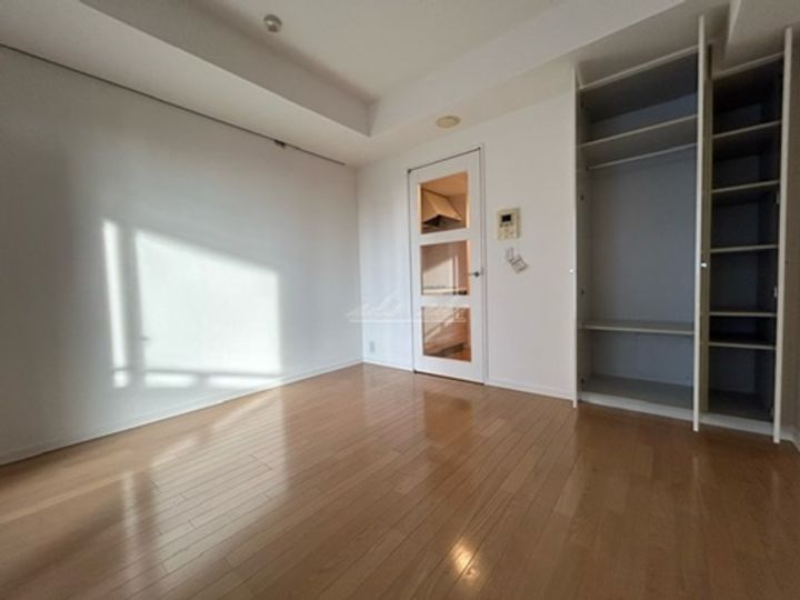 神奈川県横浜市中区日本大通(マンション)の賃貸物件の内装