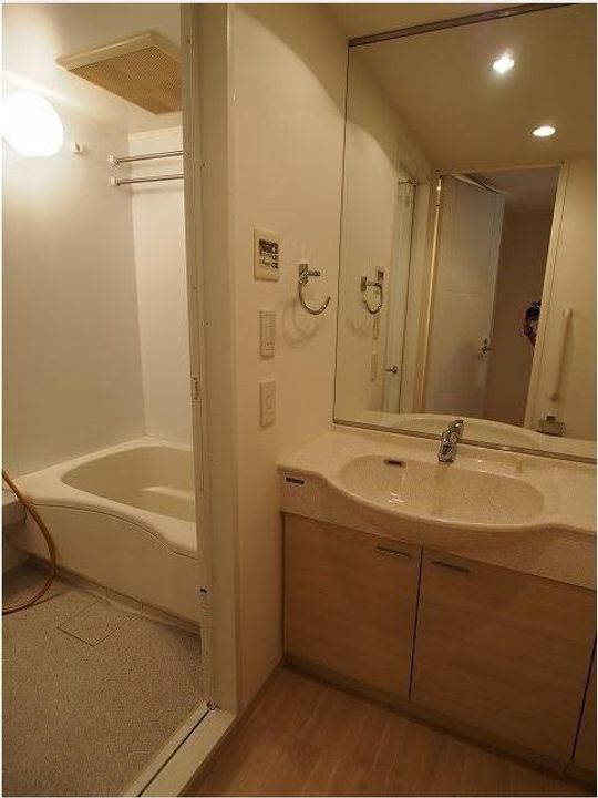 神奈川県横浜市中区日本大通(マンション)の賃貸物件の内装